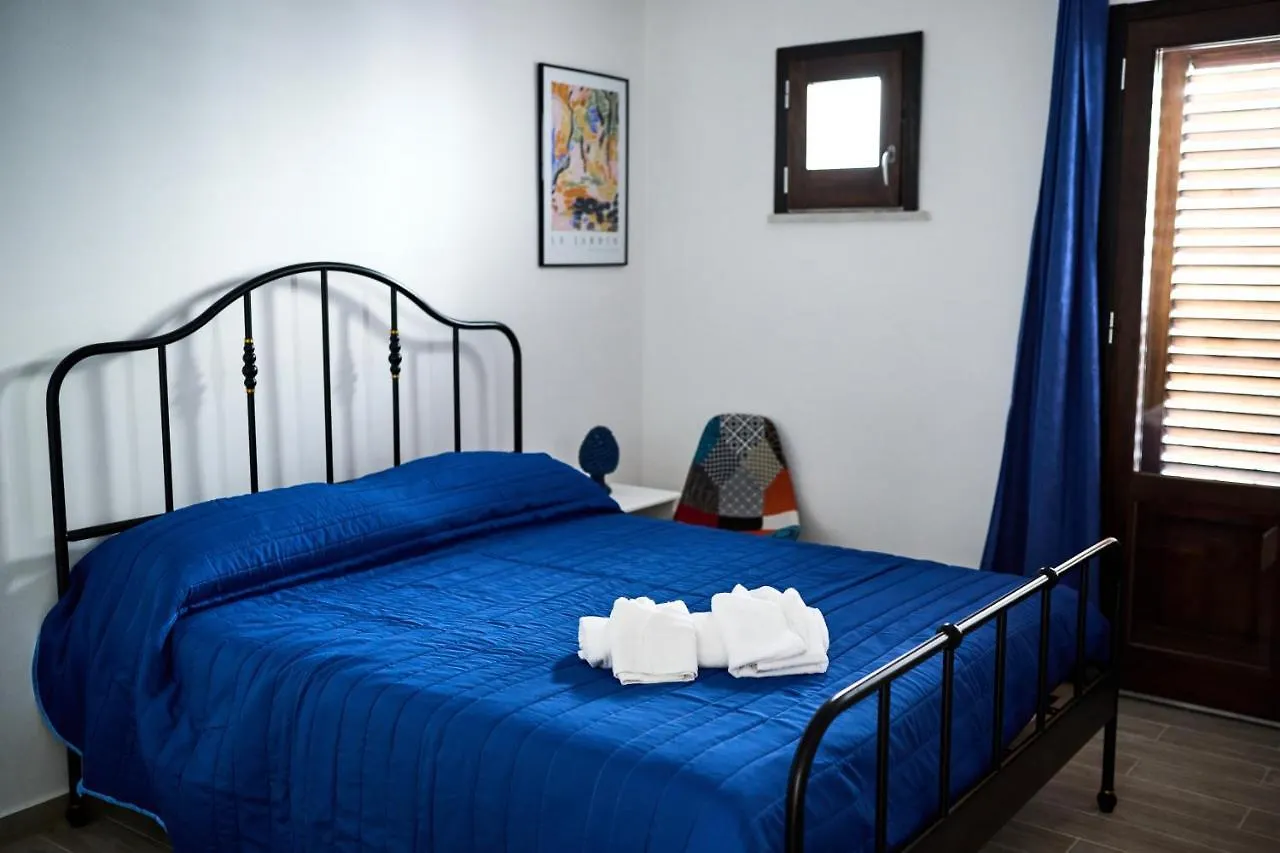 Mercede Rooms Палермо 0*,  Италия