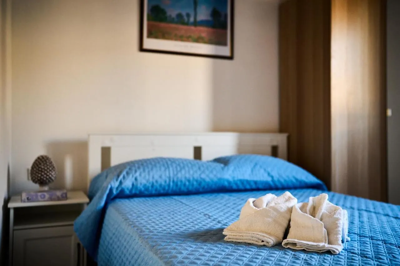 Mercede Rooms Palermo 0*,  Italy