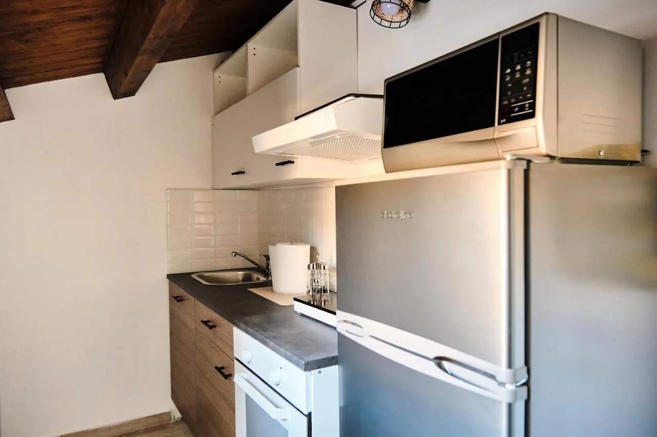 Mercede Rooms Палермо 0*,  Италия